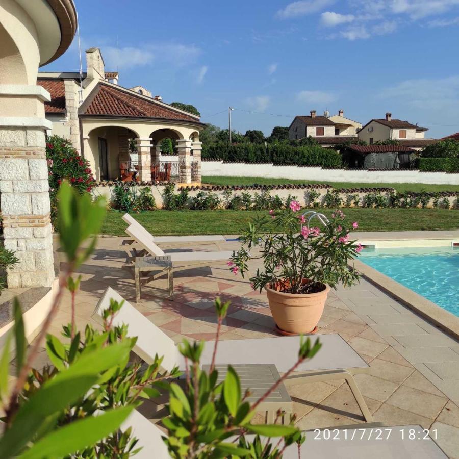 Villa Parenzo Poreč Exterior foto